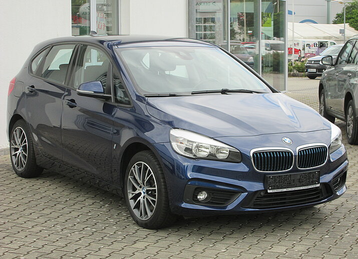 BMW 225xe